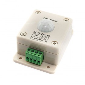 Senzor de miscare PIR 12-24V, 8A, pentru banda LED, P108 Senzor de miscare PIR 12-24V, 8A, pentru banda LED, P108