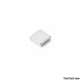 Magnet neodim 15x15x5 mm, patrat, N35 Magnet neodim 15x15x5 mm, patrat, N35