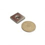 Magnet neodim 20x20x5 mm, 2 x gaura de 4.2 mm cu sanfren